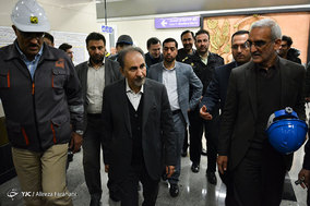 بازدید شهردار تهران از خط 6 و 7 مترو