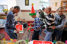 مراسم شب یلدا در مرکز توانبخشی رضوان کرمانشاه