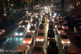 حضور مردم تهران در خیابان‌ها در پی وقوع زلزله 5.2 ریشتری