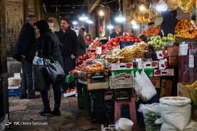 بازار تجریش در آستانه ی شب یلدا