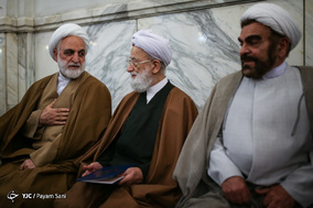 مراسم ترحیم آیت الله حائری شیرازی در مدرسه عالی مطهری