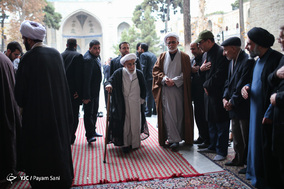مراسم ترحیم آیت الله حائری شیرازی در مدرسه عالی مطهری
