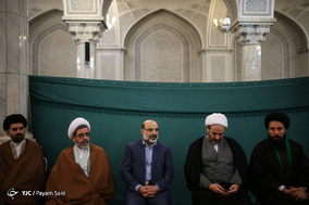 مراسم ترحیم آیت الله حائری شیرازی در مدرسه عالی مطهری