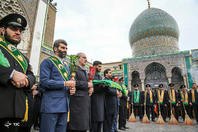 آیین تعویض پرچم گنبد حرم حضرت عبدالعظیم الحسنی (ع)