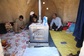 ساخت کپر در مناطق زلزله زده سرپل‌ذهاب
