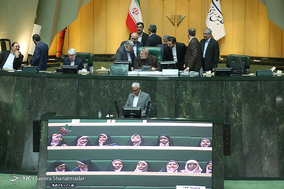 صحن علنی خانه ی ملت
