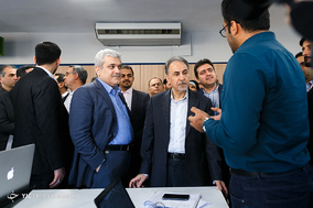 بازدید معاون علمی و فناوری رئیس جمهور و شهردار تهران از استارت آپ ها