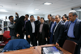 بازدید معاون علمی و فناوری رئیس جمهور و شهردار تهران از استارت آپ ها