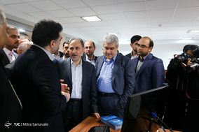 بازدید معاون علمی و فناوری رئیس جمهور و شهردار تهران از استارت آپ ها