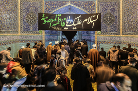 آیین خطبه خوانی و شمع گردانی خادمان حرم حضرت معصومه(س) در قم