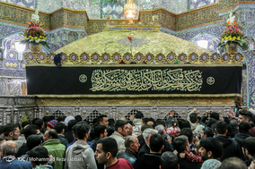آیین خطبه خوانی و شمع گردانی خادمان حرم حضرت معصومه(س) در قم