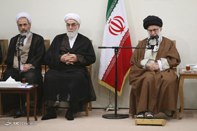 دیدار دست‌اندرکاران کنگره شهدا و ایثارگران روحانی استان قم با مقام معظم رهبری
