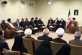 دیدار دست‌اندرکاران کنگره شهدا و ایثارگران روحانی استان قم با مقام معظم رهبری