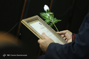 مراسم جشن تولد هنرمندان پیشکسوت متولد دی‌ماه