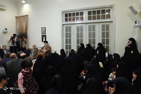 دیدار جمعی از خانواده‌های شهدا با رهبر معظم انقلاب اسلامی