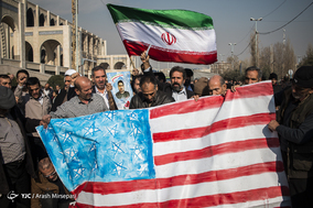 راهپیمایی نمازگزاران تهرانی در محکومیت اغتشاشات اخیر