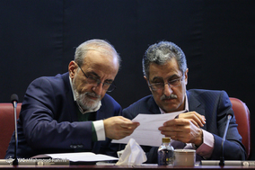 نشست مشترک فعالان حوزه اقتصاد سلامت با وزیر بهداشت

