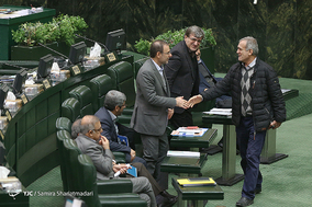 صحن علنی خانه ملت