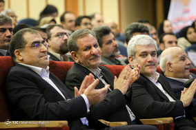 بزرگداشت برگزیدگان جشنواره تحقیقاتی علوم پزشکی رازی