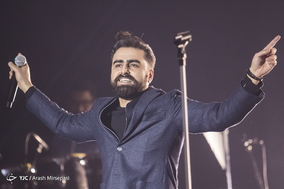 کنسرت گروه پازل در سی و سومین جشنواره موسیقی فجر