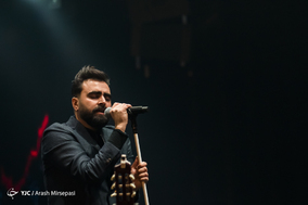 کنسرت گروه پازل در سی و سومین جشنواره موسیقی فجر