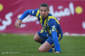 دیدار تیم های فوتبال پرسپولیس و گسترش فولاد
