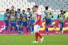 دیدار تیم های فوتبال پرسپولیس و گسترش فولاد