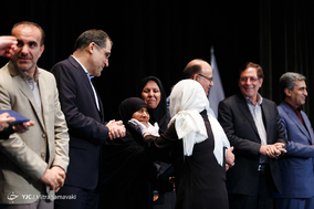 همایش گرامیداشت روز پرستار