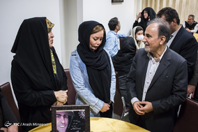 نشست شهردار تهران با خانواده قهرمانان حادثه ساختمان پلاسکو