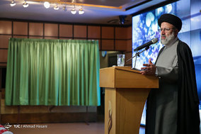 جشن میلاد حضرت زینب (س) و گرامیداشت مقام پرستار در بیمارستان رضوی مشهد