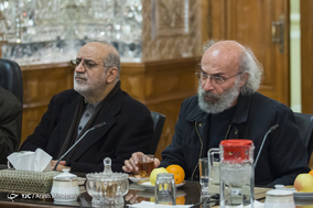 دیدار رییس سازمان صدا و سیما و جمعی از مستندسازان با رییس مجلس شورای اسلامی