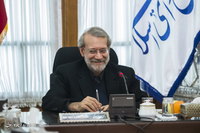 دیدار رییس سازمان صدا و سیما و جمعی از مستندسازان با رییس مجلس شورای اسلامی