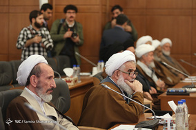سومین جلسه مشترک هیئت رئیسه خبرگان رهبری با کمیسیون های داخلی دوره پنجم