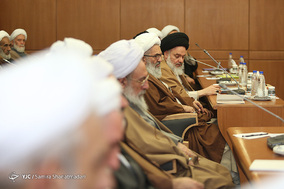 سومین جلسه مشترک هیئت رئیسه خبرگان رهبری با کمیسیون های داخلی دوره پنجم