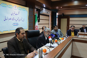 نشست خبری رئیس شورای تحول و ارتقاء علوم انسانی