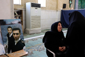 مراسم گرامیداشت جانباختگان سانحه نفتکش سانچی در شیراز