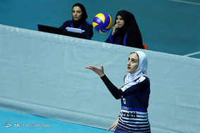 دیدار دو تیم پیکان تهران و آبنوس تهران از هفته هشتم لیگ برتر والیبال بانوان