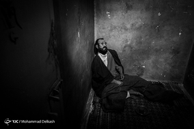 آزادی رایگان نیست...