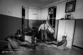 آزادی رایگان نیست...