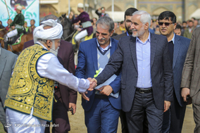 مسابقات نمادین چوگان در میدان نقش جهان به مناسبت دهه فجر
