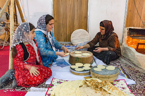 اولین نمایشگاه گردشگری و هتلداری و صنایع وابسته در همدان