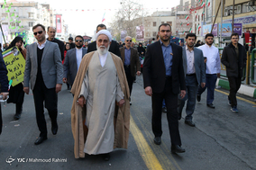 حضور حجت الاسلام علی اکبر ناطق نوری عضو مجمع تشخیص مصلحت نظام در راهپیمایی 22 بهمن 96