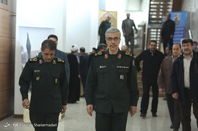نشست سالانه هیئت امنای بنیاد حفظ و نشر آثار دفاع مقدس