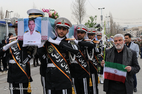 تشییع پیکر سه تن از شهدای کشتی سانچی