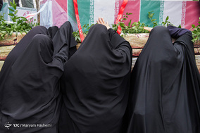 تشییع پیکر مطهر ۹ شهید گمنام در کرج