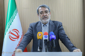 نشست فعالان فضای مجازی با وزیر کشور
