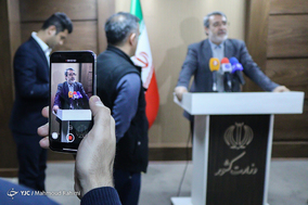 نشست فعالان فضای مجازی با وزیر کشور