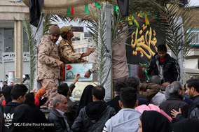 تشییع پیکر پاک ۲۴ شهید گمنام در شیراز