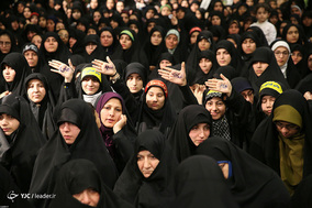 مراسم عزاداری شام شهادت حضرت زهرا (س) با حضور رهبر معظم انقلاب