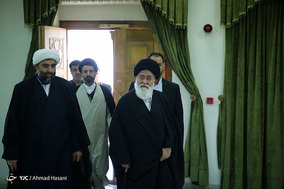 چهارمین همایش بین المللی تحجر و اسلام آمریکایی در مشهد